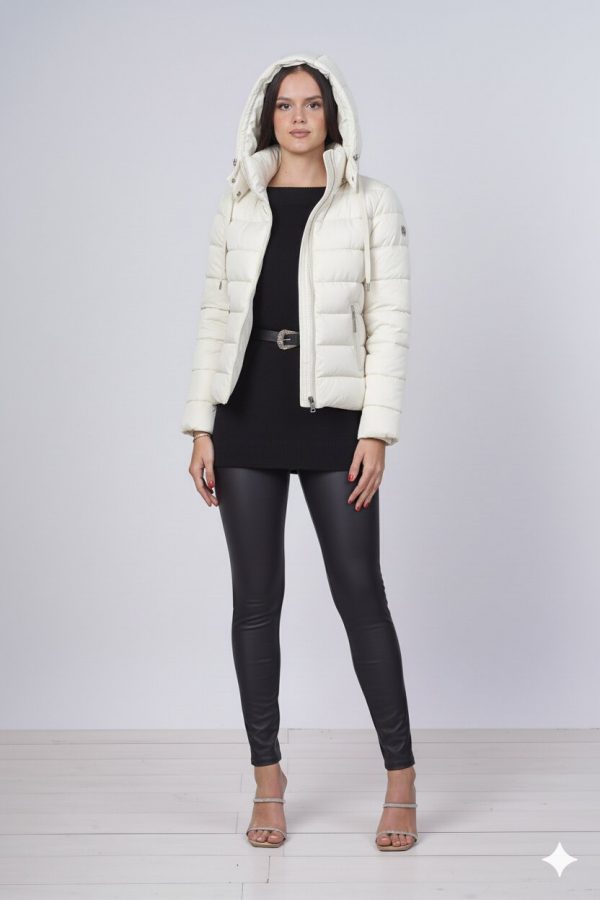 Piumino Corto Con Cappuccio