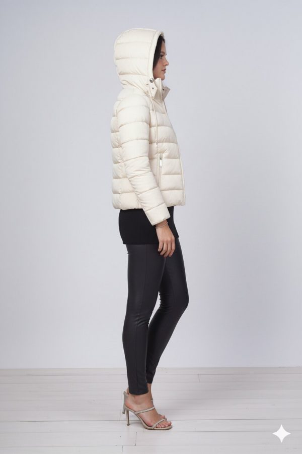 Piumino Corto Con Cappuccio